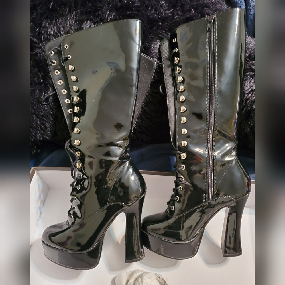 Pleaser boots size 6